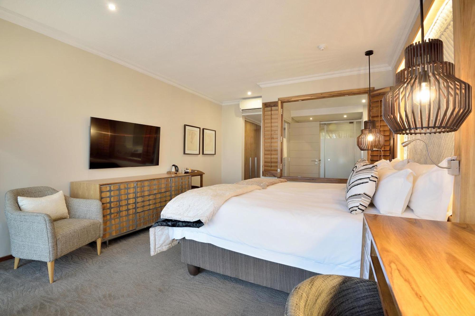 Windhoek Country Club Resort Екстер'єр фото